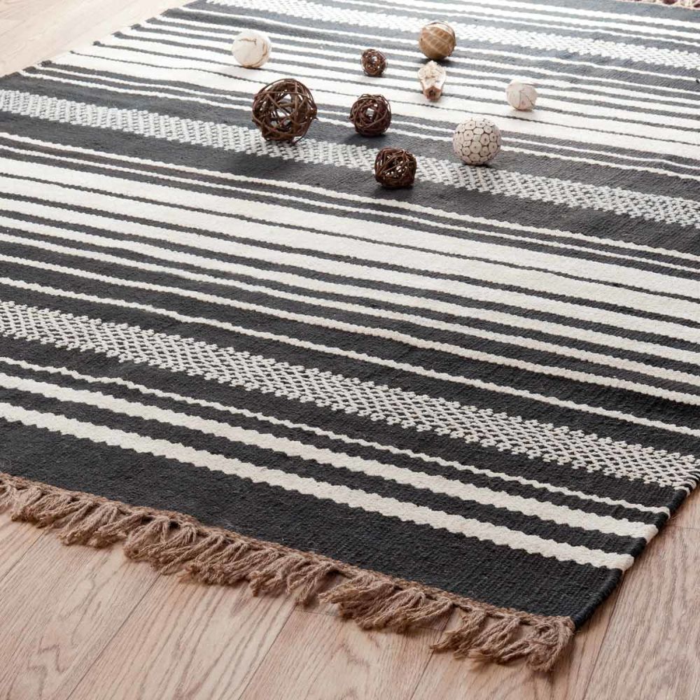 Teppich gestreift El Mansouria 200×140 Maisons du Monde Teppich gestreift El Mansouria 200×140 Maisons du Monde
