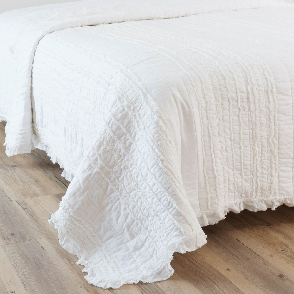 ANNELISE cotton quilted bedspread in white 240 x 260cm Maisons du Monde