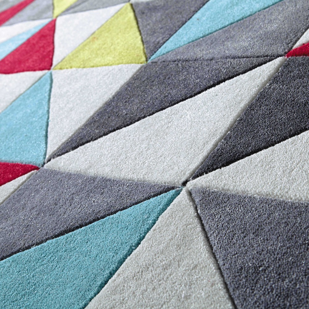 COLORS short pile rug 140 x 200 cm Maisons du Monde