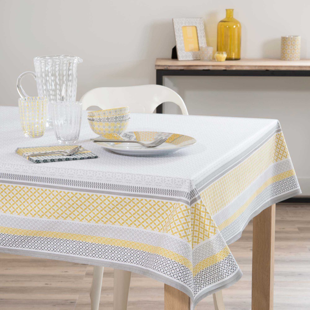 FARO waxed cotton tablecloth, yellow/white, 170 x 170 cm Maisons du Monde
