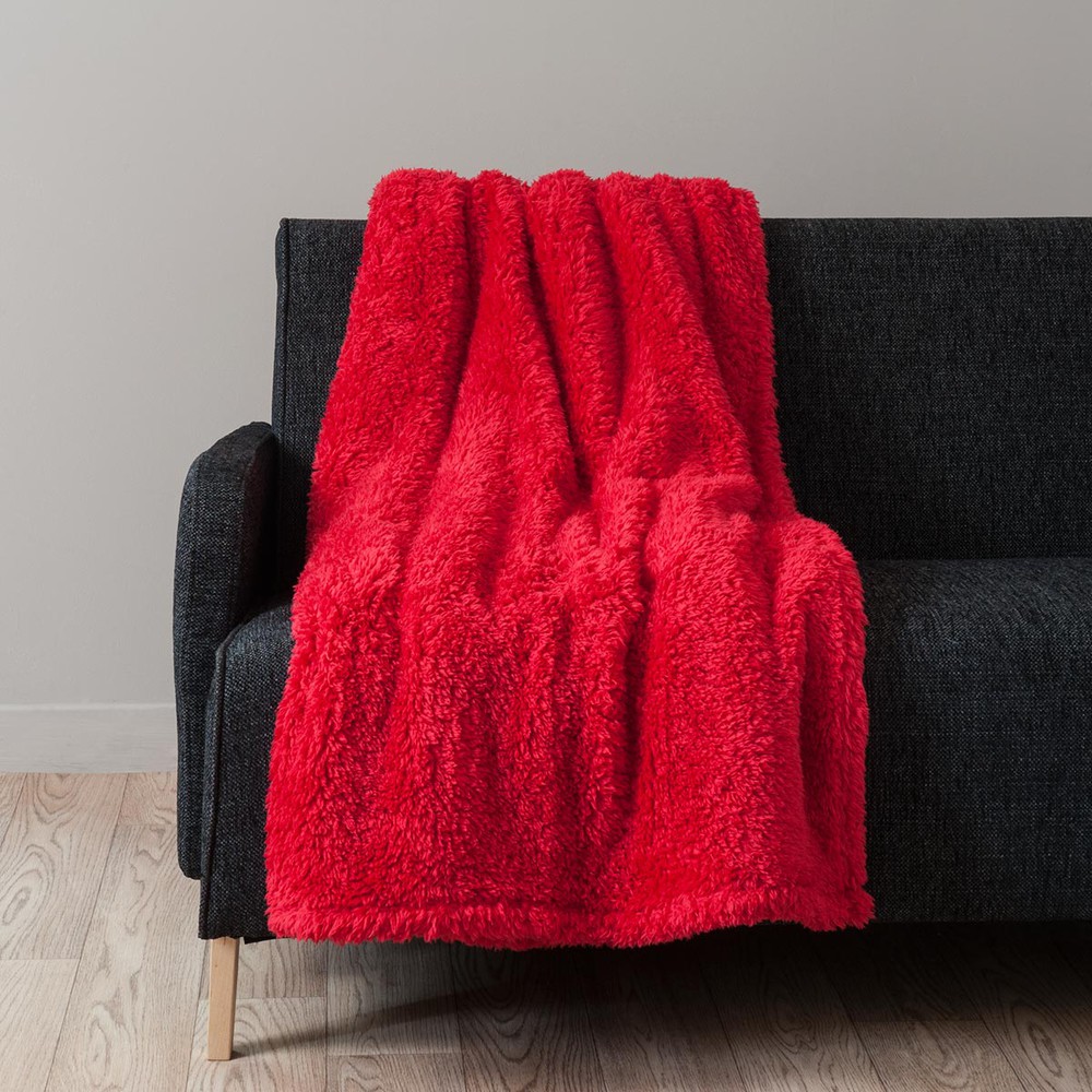 maison du monde plaid plaid en fausse fourrure 150 x 200 cm calin maisons du monde maison du monde plaid plaid en fausse fourrure 150 x 200 cm calin maisons du monde