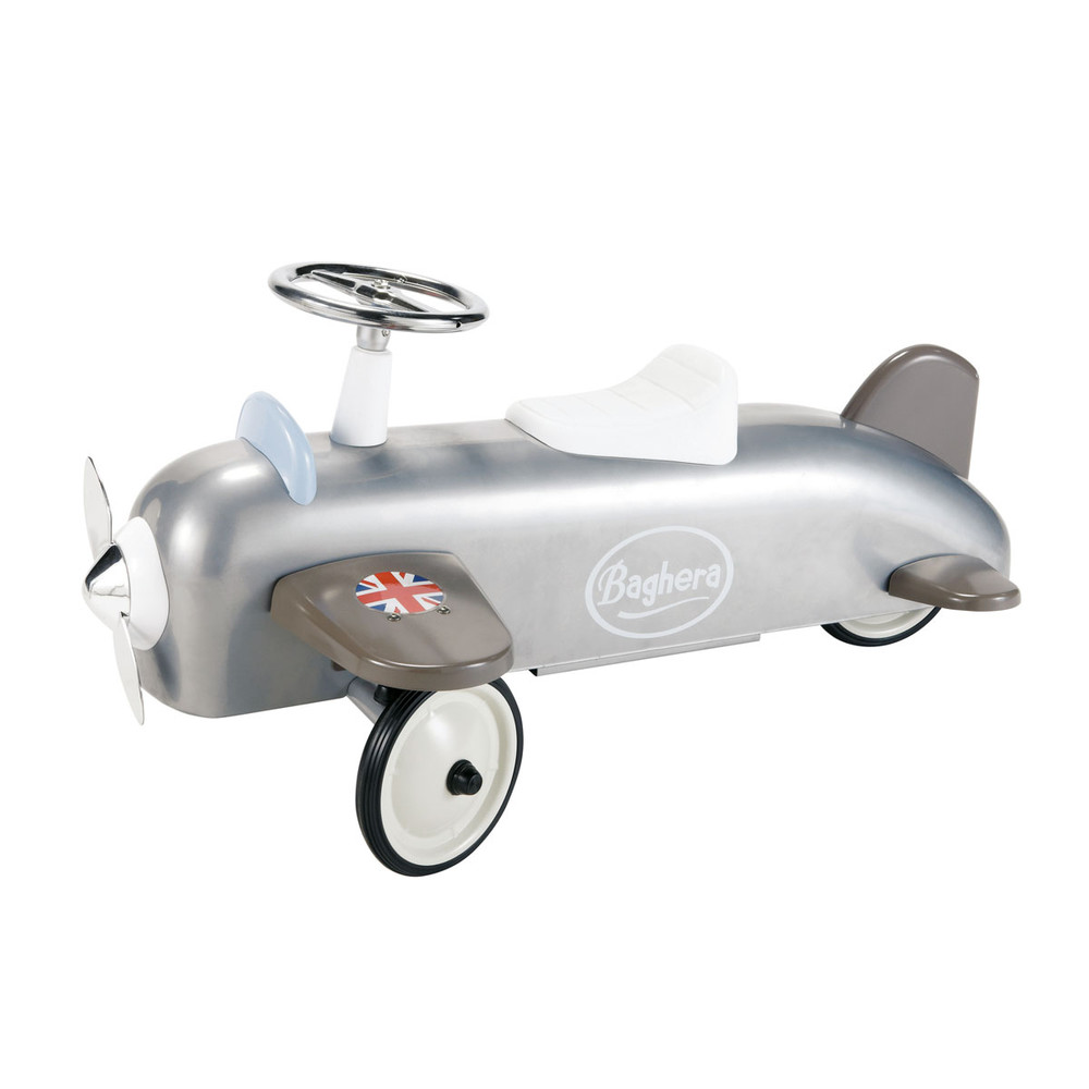 Solution 94 Photo, fille Avion - JEU.info