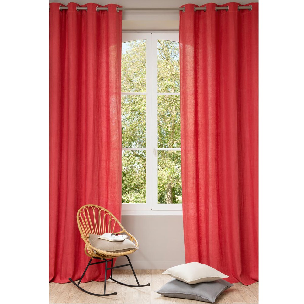 Washed linen eyelet curtain in red 140 x 300cm Maisons du Monde