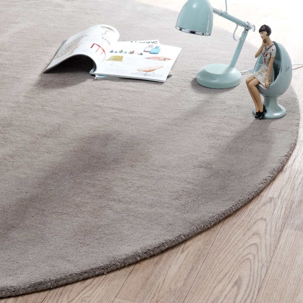 Soft round rug in taupe 200 cm in diameter Maisons du Monde