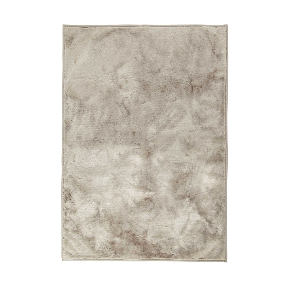 SWART grey short pile rug 140 x 200 cm Maisons du Monde