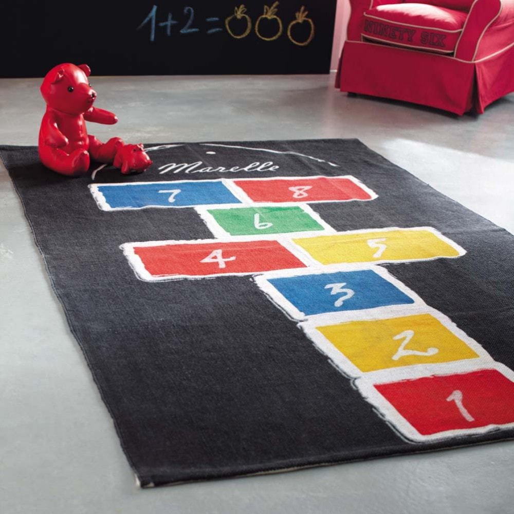 Игра в классики. Hopscotch перевод. Hoppy hopscotch x. Игрушки для игры на природе. Картинки hoppy hopscotch.